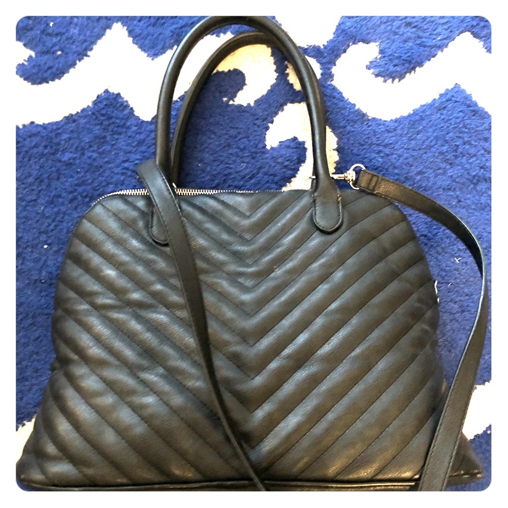 Black express purse